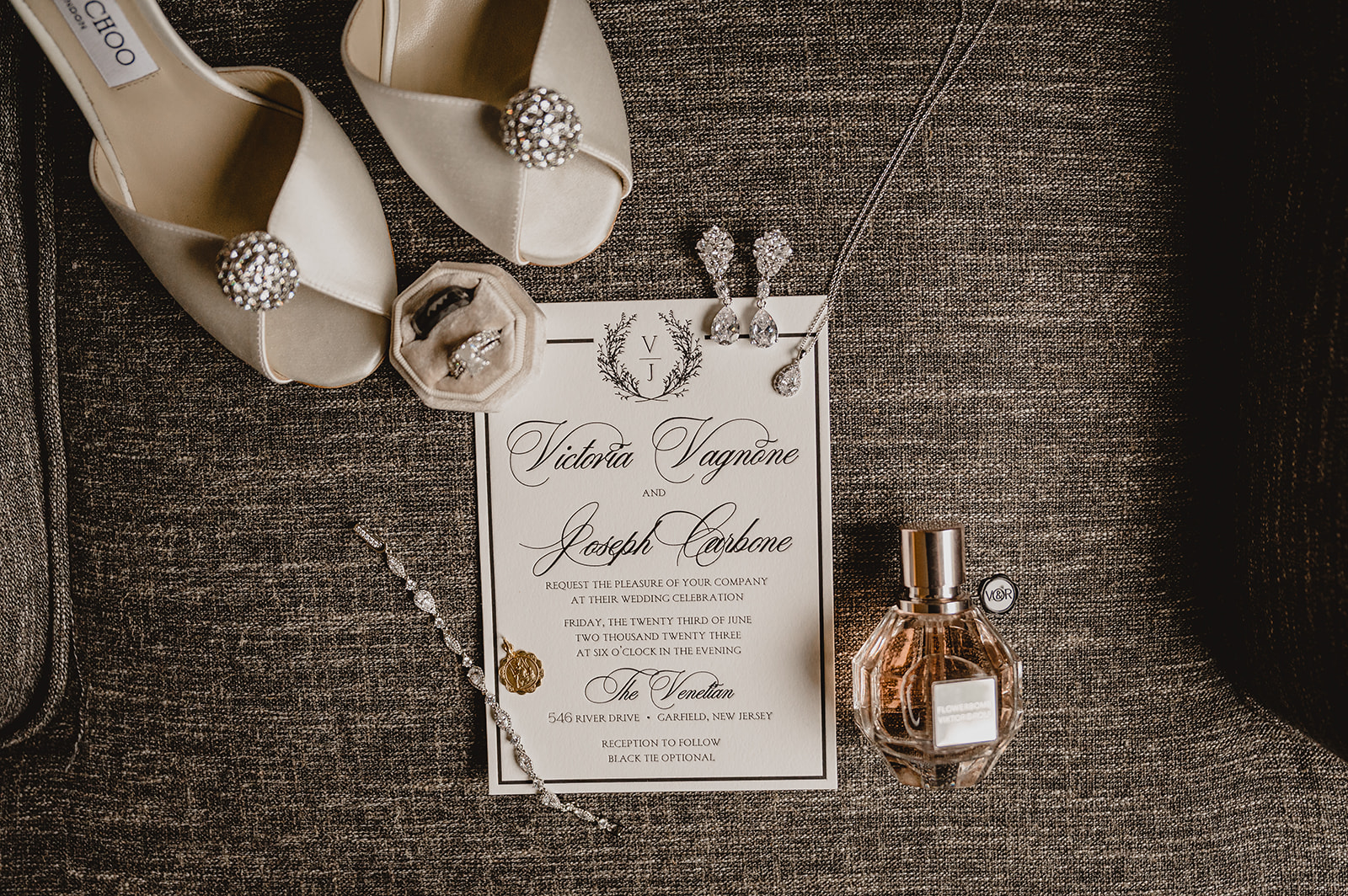 black and white stationery set for summer wedding at the Venetian 