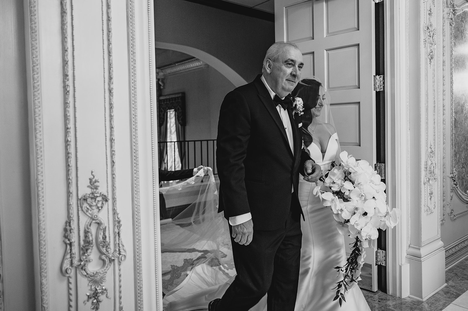father escorts bride into wedding ceremony inside the Venetian