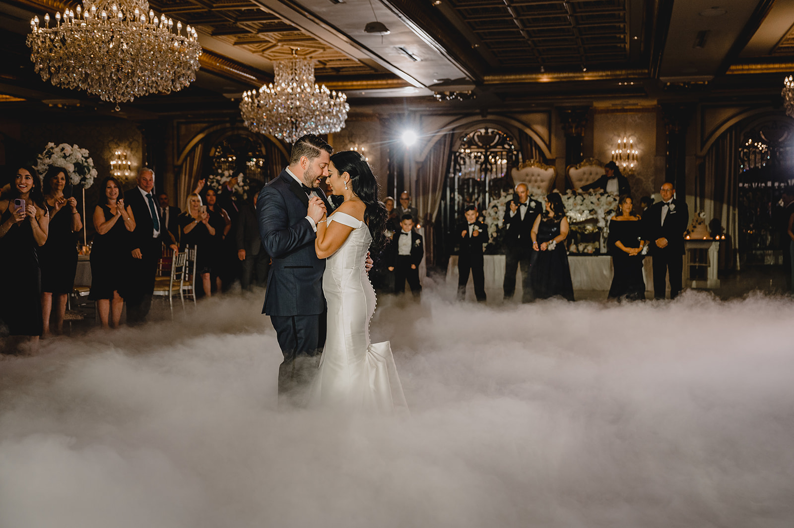 newlyweds have first dance with fog at the Venetian