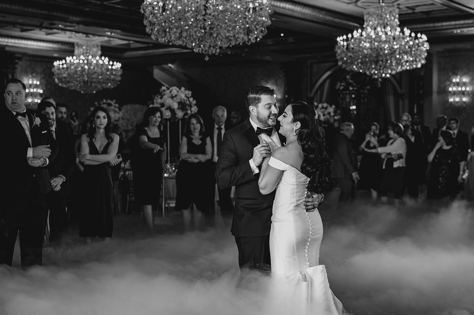 newlyweds have first dance with fog at the Venetian
