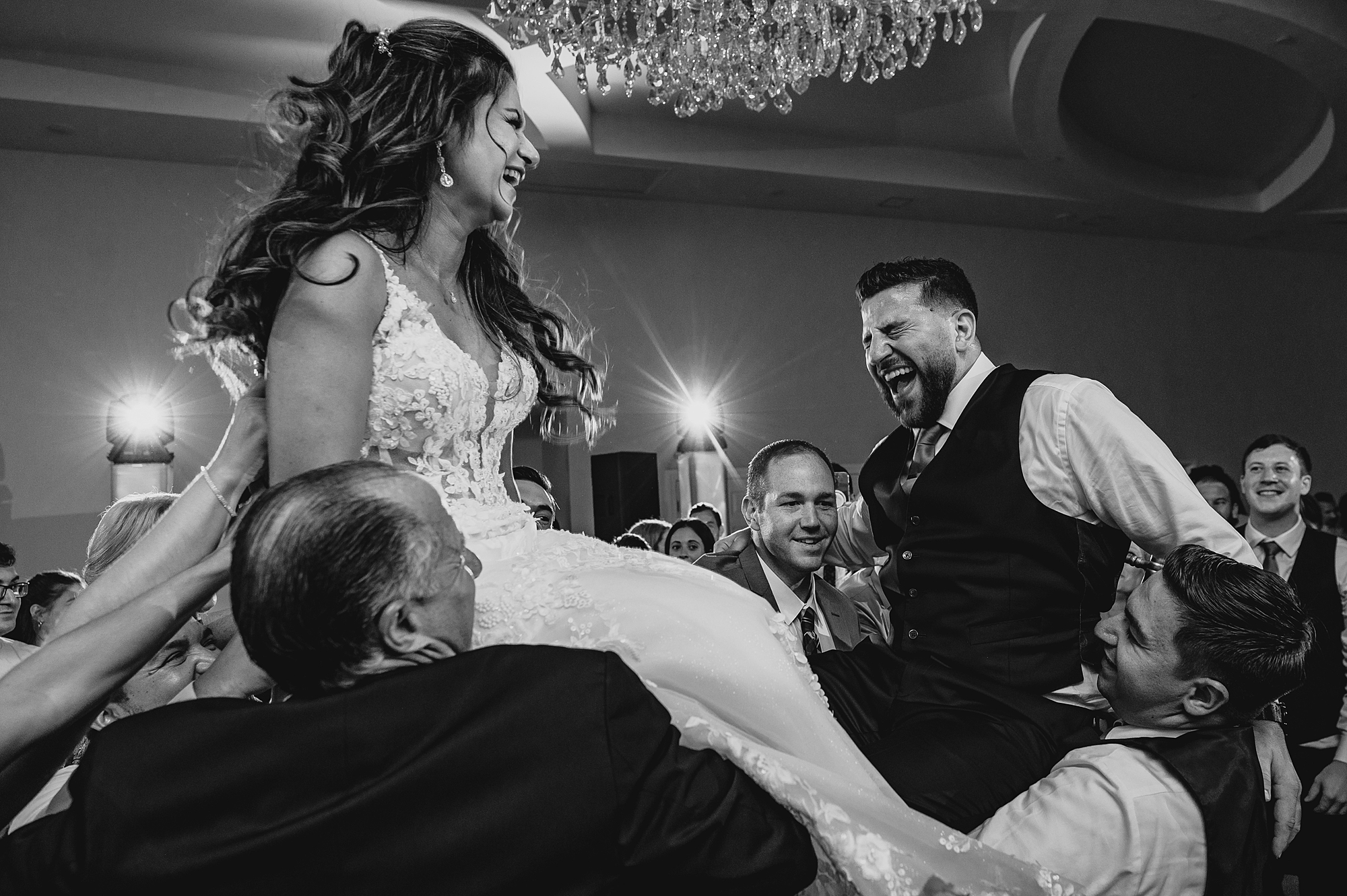 wedding guests dance at Sparta NJ wedding reception