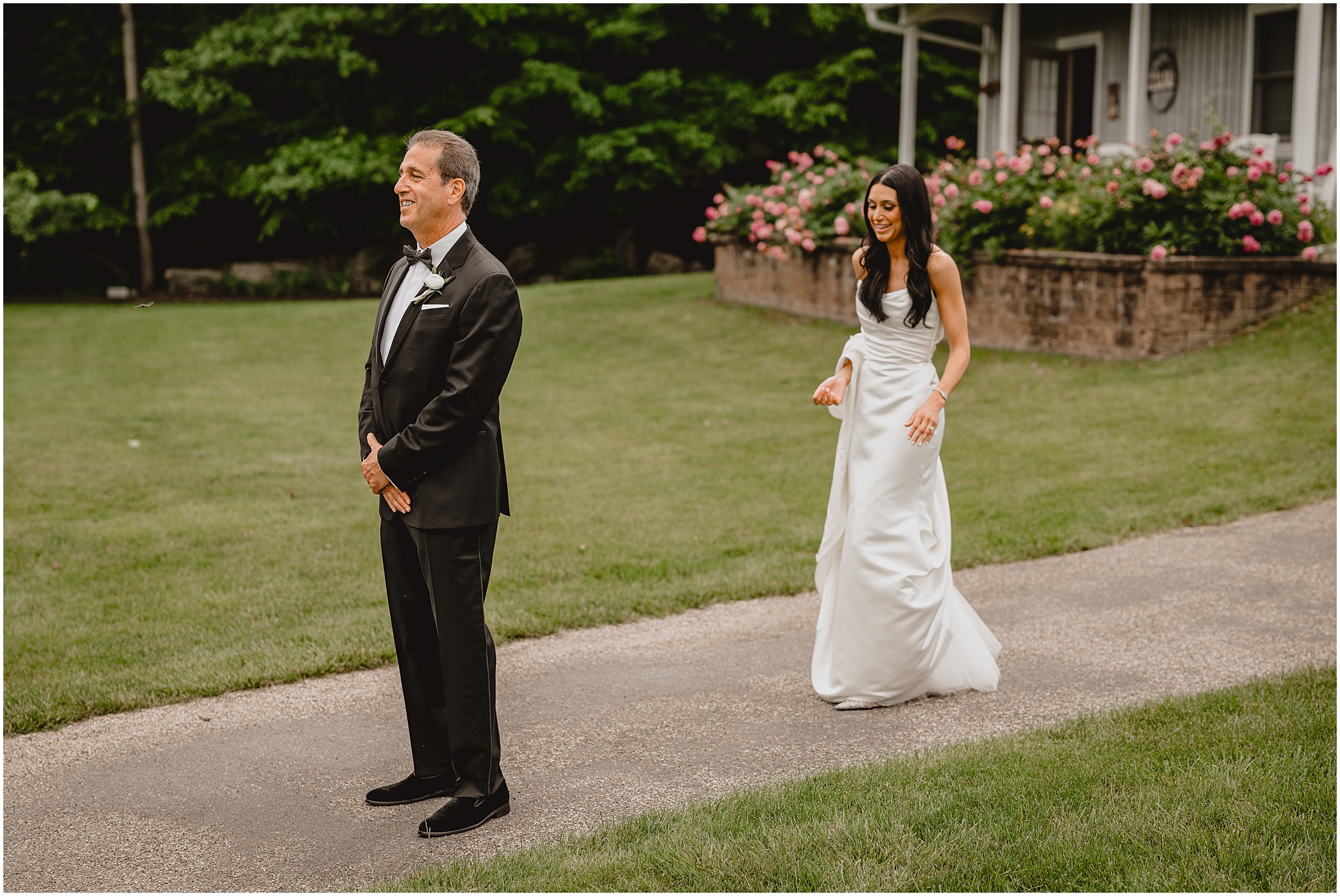 Perona Farms Reserve wedding, father daughter first look