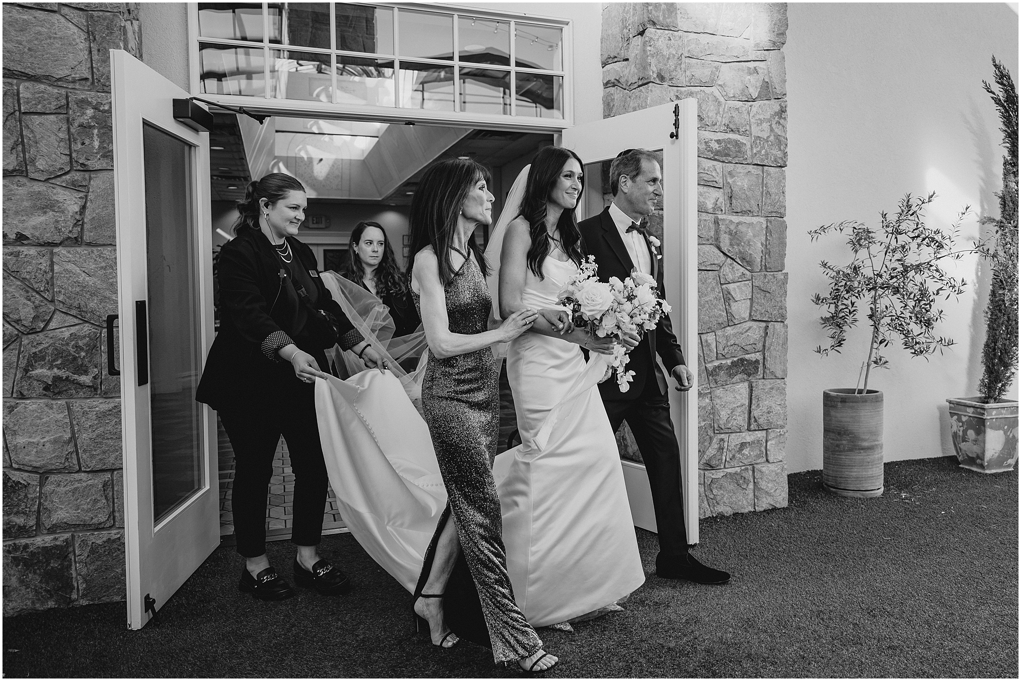 Perona Farms Reserve wedding ceremony