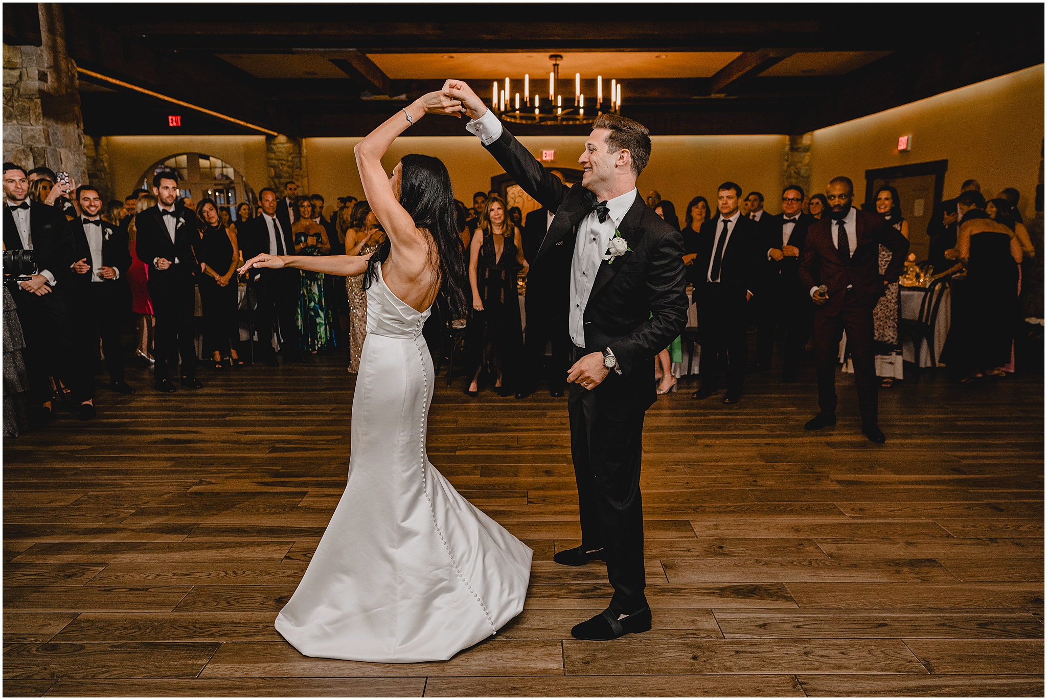 Perona Farms Reserve wedding reception, first dance
