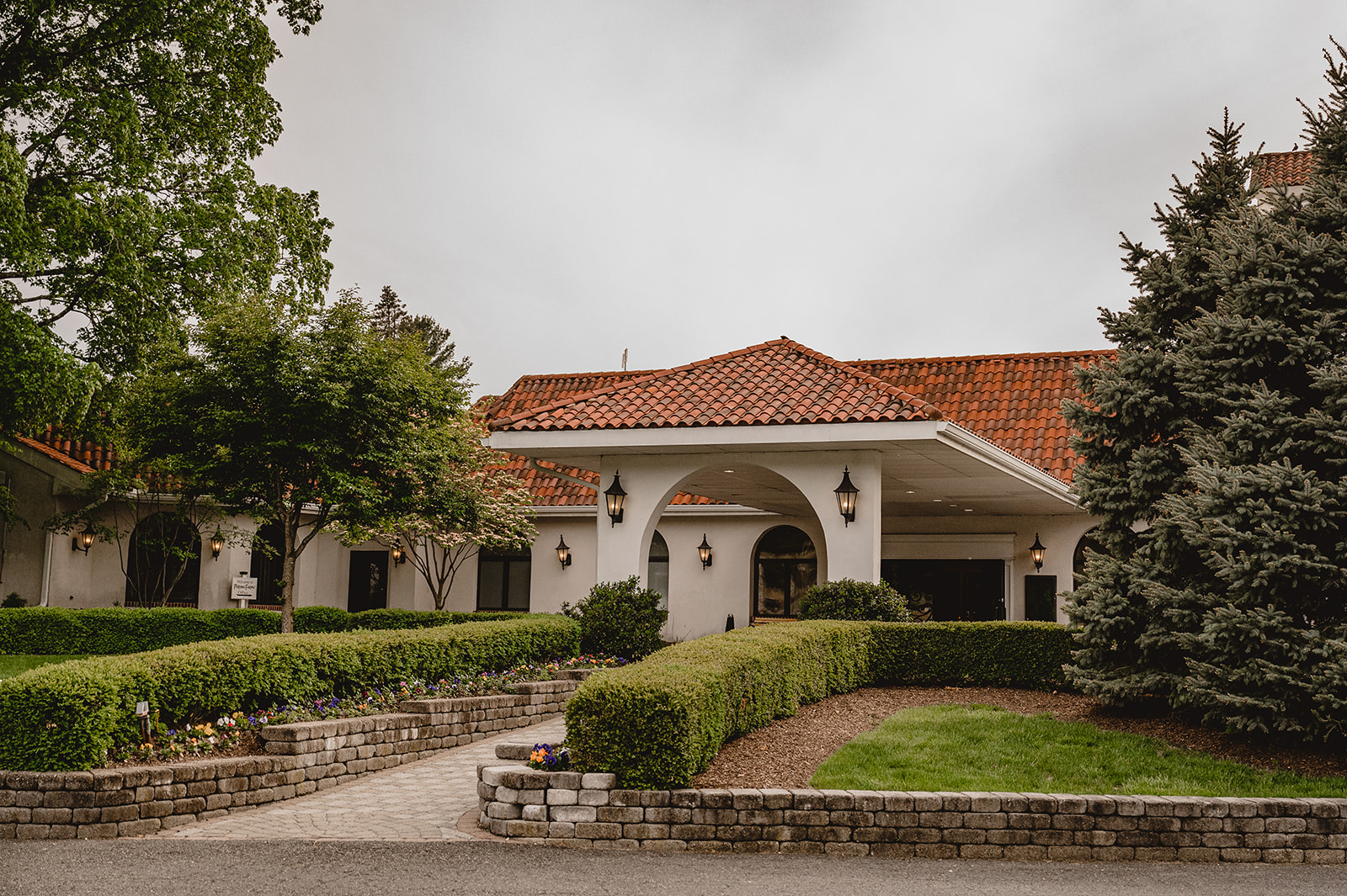 tips for planning weddings at the Reserve at Perona Farms