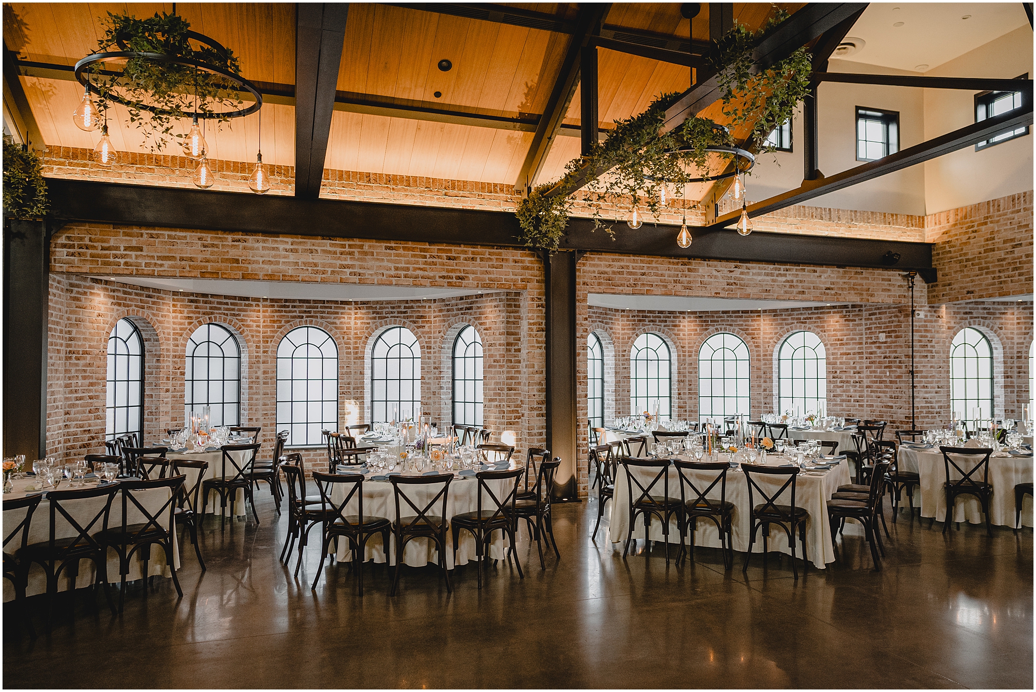 summer wedding reception at the Perona Farms Refinery