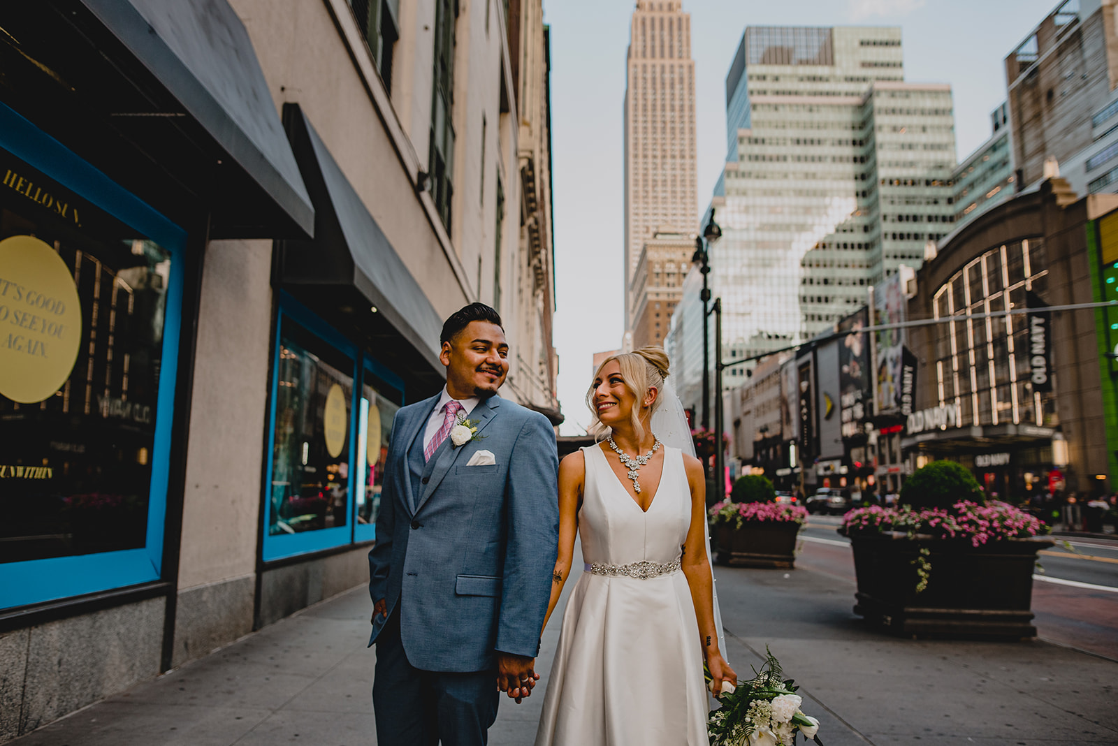 tips for planning NYC elopement with New York wedding photographers