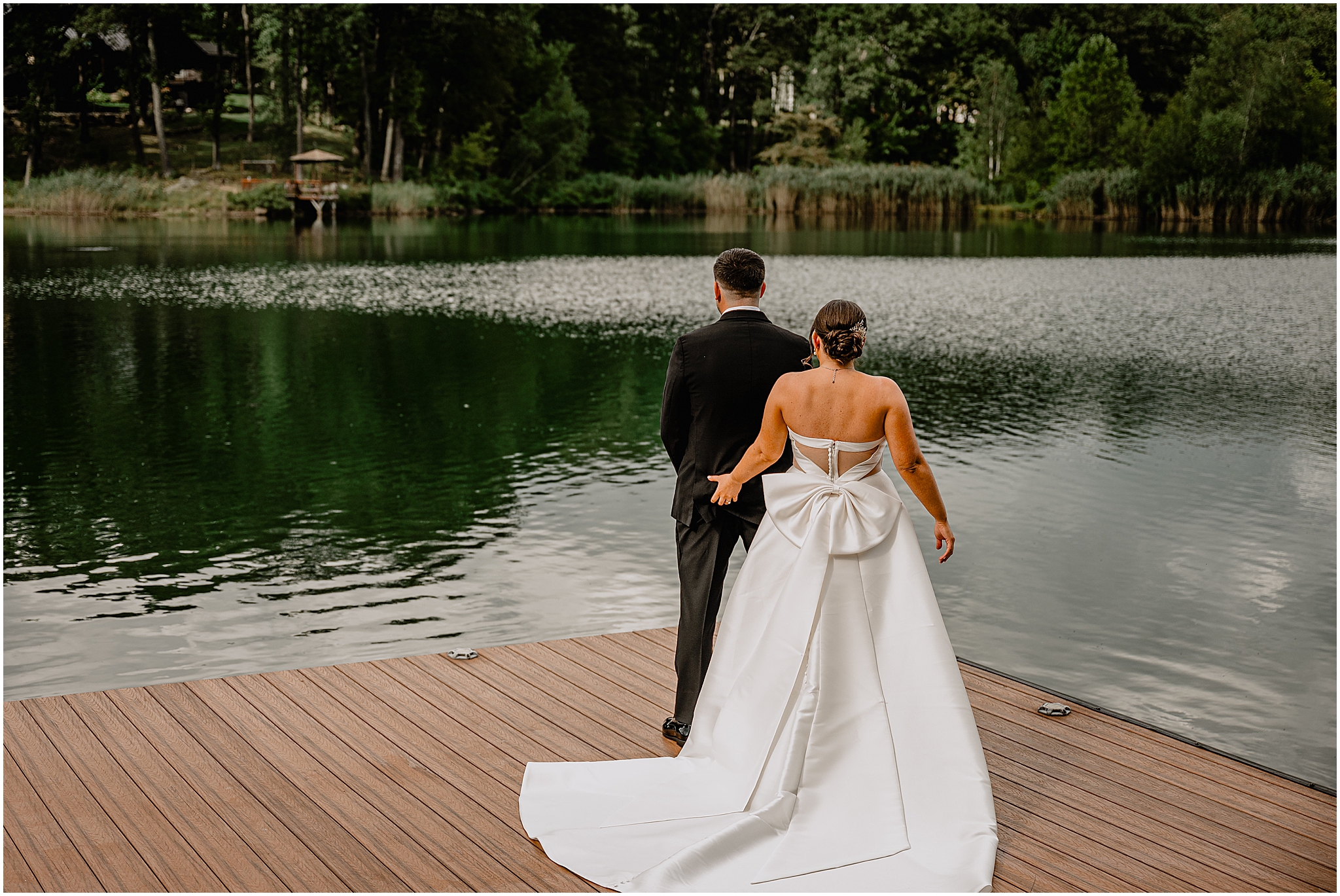 Couple’s first look at their wedding at Rock Island Lake Club.